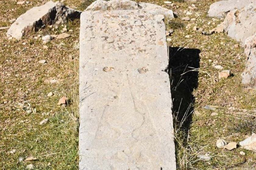 گورستانهای باستانی ملکشاهی؛ یادگار عصر آهن