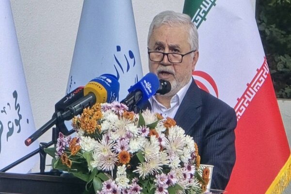 دارابی: مکتب فرشچیان نقطه عطفی در نگارگری و مینیاتور ایران است