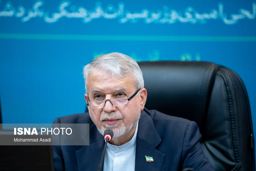 صالحی امیری: گردشگری فعال اقتصاد ایران را فعال میکند / تعریف ۵ مشوق برای جذب سرمایهگذار