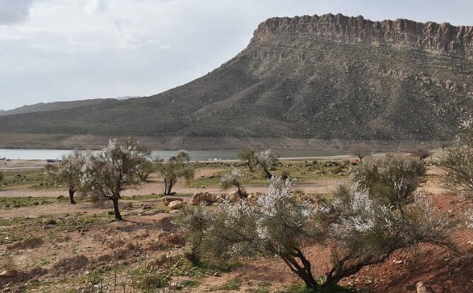 دریاچه جالب و دیدنی سد تنگاب فیروزآباد