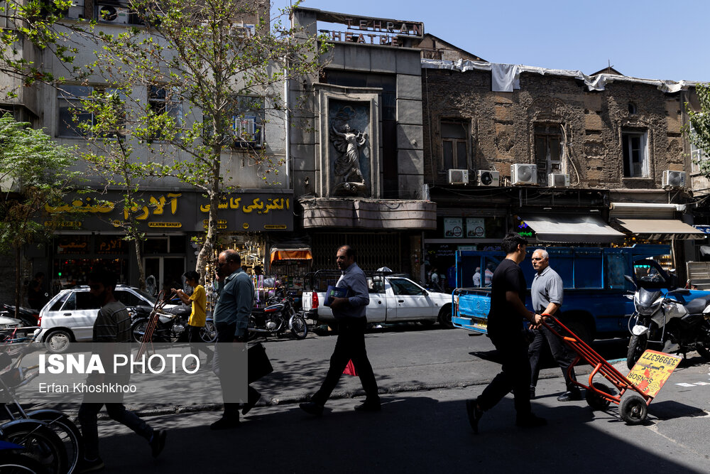 «لاله‌زار» صحنۀ جنگ نابرابر است