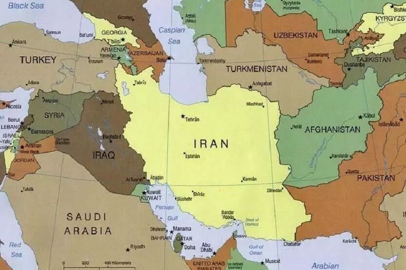چه کشورهایی با ایران مرز مشترک دارند؟