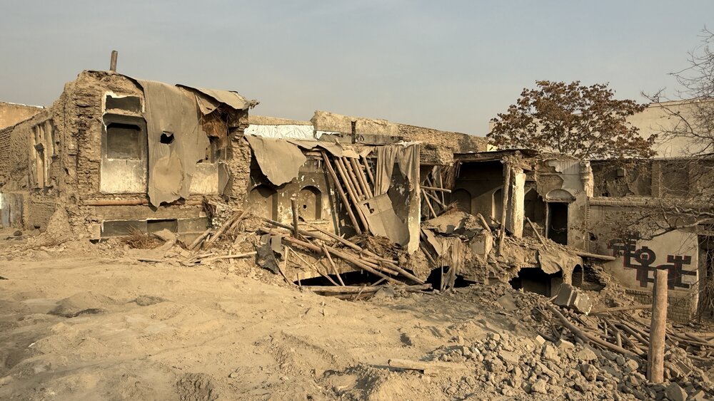 خانه «امین‌لشکر» را خراب کردند + ویدئو