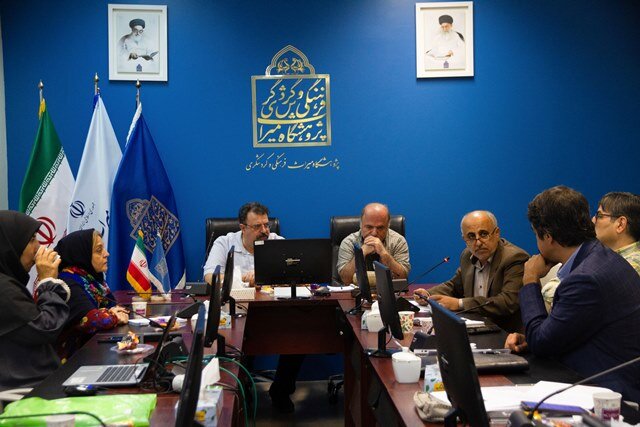 بی‌توجهی به کوروش نقد شد