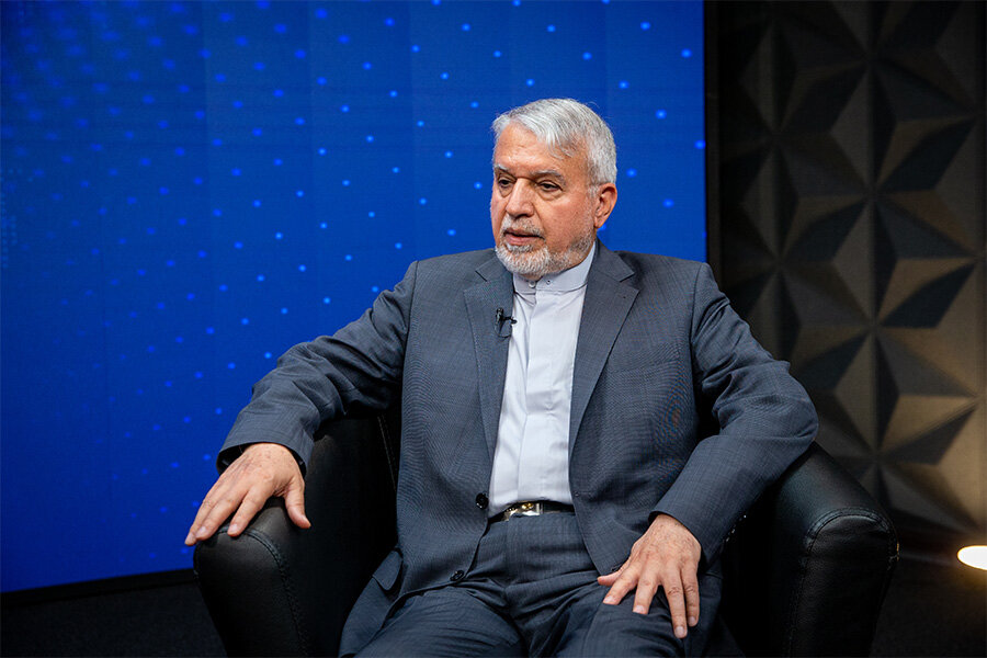 باید ایران زیبا و فرهنگی را برای جهانیان به نمایش بگذاریم
